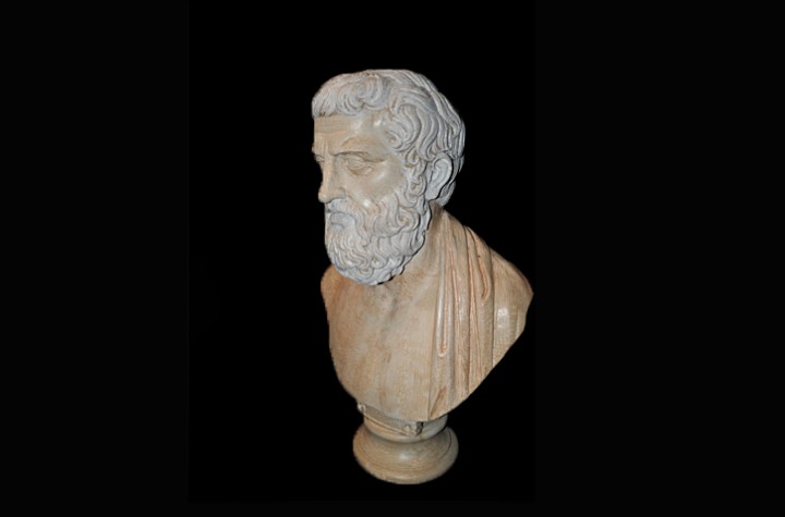 13. Aristoteles - old white patina